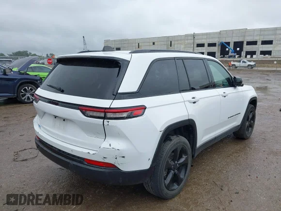 ✅ 2023 Jeep Grand Cherokee Altitude • VIN: 1C4RJGAG0PC610160 • Лот: 42720286. Опубліковано раніше на IAAI з пробігом 30 456 миль. Безкоштовний доступ до архіву аукціонних продажів зі США та докладний звіт про історію автомобіля на DreamBid. Зображення 4.