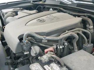 ✅ 2018 Toyota Tacoma SR • VIN: 5TFCZ5ANXJX144089 • Lot: 42761947. Wystawiony na IAAI z przebiegiem 129 568 mil. Bezpłatny archiwum sprzedaży aukcyjnych z USA i szczegółowy raport historii pojazdu na DreamBid. Zdjęcie 20.