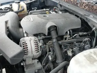 ✅ 2005 GMC Yukon XL SLT • VIN: 1GKFK16Z75J223898 • Lot: 42544250. Listed on IAAI with 250,870 mi. Free auction sales archive from the USA and detailed vehicle history report at DreamBid. Image 12.