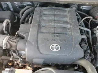 ✅ 2019 Toyota Tundra SR • VIN: 5TFBY5F16KX840177 • Lot: 71480255. Wystawiony na Copart z przebiegiem 86 906 mil. Bezpłatny archiwum sprzedaży aukcyjnych z USA i szczegółowy raport historii pojazdu na DreamBid. Zdjęcie 13.