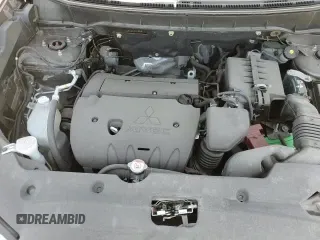 ✅ 2018 Mitsubishi Outlander SEL • VIN: JA4AR4AW1JZ013223 • Lot: 56044095. Listed on Copart with 38,543 mi. Free auction sales archive from the USA and detailed vehicle history report at DreamBid. Image 15.