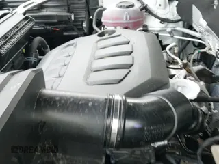 ✅ 2024 Volkswagen Atlas SE • VIN: 1V2LE2CA5RC243036 • Lot: 41860475. Wystawiony na IAAI z przebiegiem 7 766 mil. Bezpłatny archiwum sprzedaży aukcyjnych z USA i szczegółowy raport historii pojazdu na DreamBid. Zdjęcie 19.