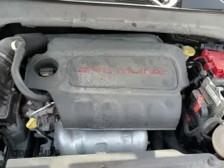 ✅ 2021 Jeep Compass Limited • VIN: 3C4NJDCB9MT538213 • Lot: 84782315. Wystawiony na Copart z przebiegiem 64 439 mil. Bezpłatny archiwum sprzedaży aukcyjnych z USA i szczegółowy raport historii pojazdu na DreamBid. Zdjęcie 14.