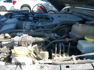 ✅ 2019 Jeep Wrangler Unlimited Sahara • VIN: 1C4HJXEG3KW580181 • Lot: 42998147. Wystawiony na IAAI z przebiegiem 78 124 mil. Bezpłatny archiwum sprzedaży aukcyjnych z USA i szczegółowy raport historii pojazdu na DreamBid. Zdjęcie 12.