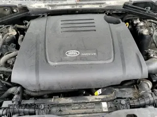 ✅ 2021 Land Rover Defender S • VIN: SALEJERX3M2062091 • Lot: 80998295. Listed on Copart with 70,787 mi. Free auction sales archive from the USA and detailed vehicle history report at DreamBid. Image 15.