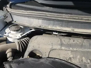 ✅ 2021 Jeep Cherokee Altitude • VIN: 1C4PJLLBXMD195954 • Lot: 84465765. Listed on Copart with 74,577 mi. Free auction sales archive from the USA and detailed vehicle history report at DreamBid. Image 17.