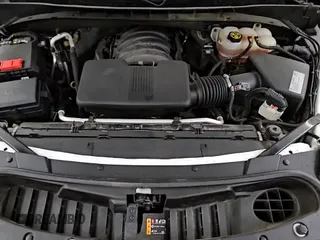 ✅ 2021 GMC Yukon XL AT4 • VIN: 1GKS2HKD2MR421998 • Lot: 81274535. Listed on Copart with 123,655 mi. Free auction sales archive from the USA and detailed vehicle history report at DreamBid. Image 14.