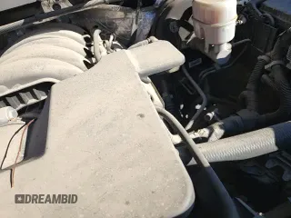 ✅ 2017 Chevrolet Silverado 1500 LT • VIN: 3GCUKRECXHG225245 • Lot: 82344055. Wystawiony na Copart z przebiegiem 142 846 mil. Bezpłatny archiwum sprzedaży aukcyjnych z USA i szczegółowy raport historii pojazdu na DreamBid. Zdjęcie 13.