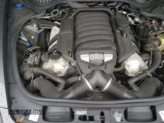 ✅ 2016 Porsche Panamera GTS • VIN: WP0AF2A7XGL080197 • Lot: 85137674. Listed on Copart with 59,951 mi. Free auction sales archive from the USA and detailed vehicle history report at DreamBid. Image 15.