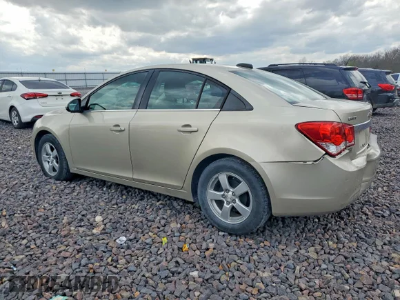 ✅ 2016 Chevrolet Cruze LT • VIN: 1G1PE5SB1G7210225 • Lot: 48490396. Wystawiony na Copart z przebiegiem 66 539 mil. Bezpłatny archiwum sprzedaży aukcyjnych z USA i szczegółowy raport historii pojazdu na DreamBid. Zdjęcie 2.