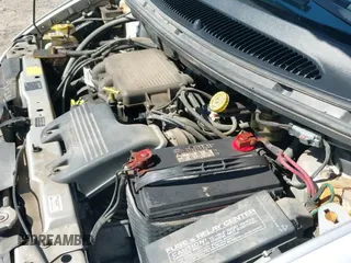 ✅ 2000 Chrysler Voyager • VIN: 2C4GJ253XYR684132 • Lot: 42195082. Listed on IAAI with 171,676 mi. Free auction sales archive from the USA and detailed vehicle history report at DreamBid. Image 13.