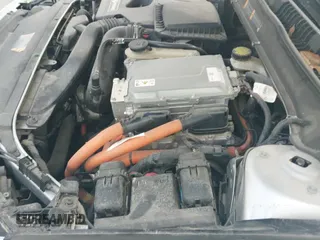 ✅ 2016 Ford Fusion S Hybrid • VIN: 3FA6P0UU0GR392559 • Лот: 42318956. Опубликован ранее на IAAI с пробегом 139 730 миль. Бесплатный доступ к архиву аукционных продаж из США и подробный отчёт об истории автомобиля на DreamBid. Изображение 13.