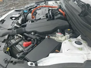 ✅ 2022 Honda Accord Touring • VIN: 1HGCV3F93NA025225 • Lot: 42256750. Listed on IAAI with 53,737 mi. Free auction sales archive from the USA and detailed vehicle history report at DreamBid. Image 19.