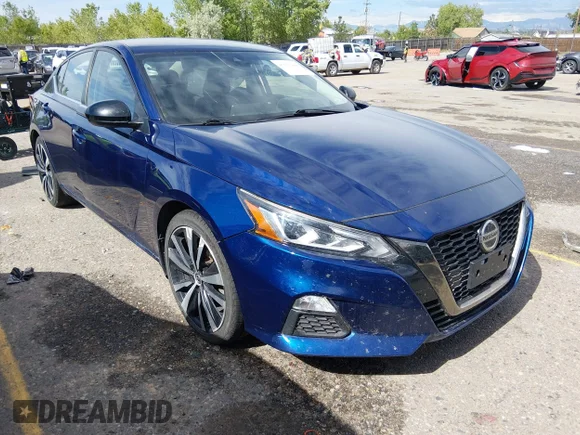 ✅ 2020 Nissan Altima SR • VIN: 1N4BL4CV6LN317700 • Лот: 45052948. Опубликован ранее на IAAI с пробегом 115 178 миль. Бесплатный доступ к архиву аукционных продаж из США и подробный отчёт об истории автомобиля на DreamBid. Изображение 1.