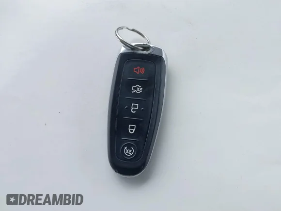 ✅ 2016 Ford C-Max SEL • VIN: 1FADP5CU3GL111777 • Лот: 41902986. Опубліковано раніше на IAAI з пробігом 246 383 миль. Безкоштовний доступ до архіву аукціонних продажів зі США та докладний звіт про історію автомобіля на DreamBid. Зображення 11.