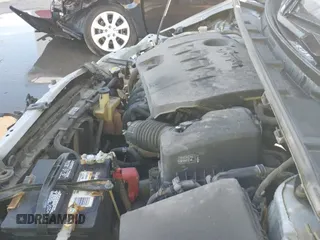 ✅ 2017 Toyota Corolla SE • VIN: 5YFBURHE8HP640380 • Лот: 43776650. Опубликован ранее на IAAI с пробегом 176 968 миль. Бесплатный доступ к архиву аукционных продаж из США и подробный отчёт об истории автомобиля на DreamBid. Изображение 19.