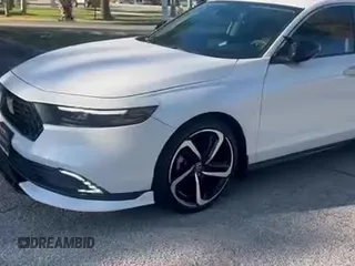 ✅ 2024 Honda Accord LX • VIN: 1HGCY1F21RA021209 • Lot: 90024485. Listed on Copart with 39,099 mi. Free auction sales archive from the USA and detailed vehicle history report at DreamBid. Image 11.