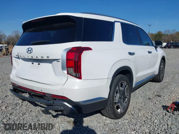 ✅ 2024 Hyundai Palisade Limited • VIN: KM8R5DGE2RU762054 • Lot: 43987720. Wystawiony na IAAI z przebiegiem 22 853 mil. Bezpłatny archiwum sprzedaży aukcyjnych z USA i szczegółowy raport historii pojazdu na DreamBid. Zdjęcie 4.