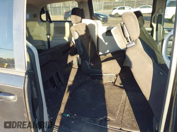 ✅ 2012 Dodge Grand Caravan SXT • VIN: 2C4RDGCG0CR178529 • Lot: 44154611. Listed on IAAI with 179,228 mi. Free auction sales archive from the USA and detailed vehicle history report at DreamBid. Image 8.