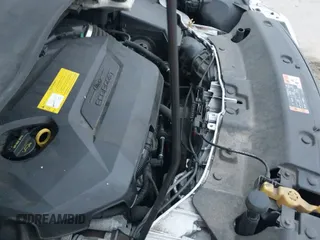 ✅ 2016 Ford Escape SE • VIN: 1FMCU9GX9GUA79921 • Lot: 43737647. Wystawiony na IAAI z przebiegiem 116 901 mil. Bezpłatny archiwum sprzedaży aukcyjnych z USA i szczegółowy raport historii pojazdu na DreamBid. Zdjęcie 13.