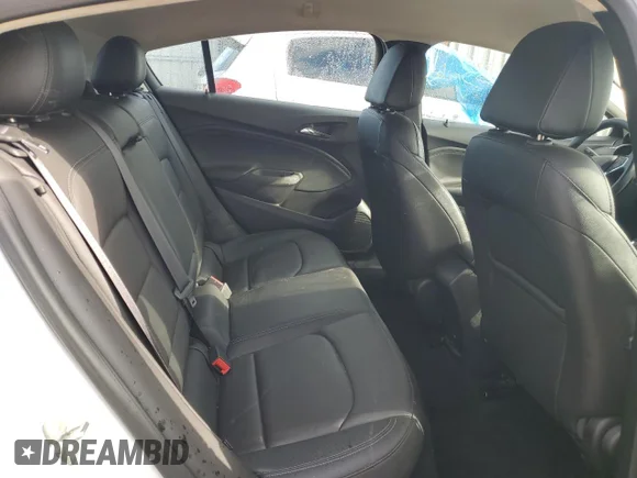 ✅ 2018 Chevrolet Cruze Premier • VIN: 3G1BF6SM6JS555760 • Lot: 65278102. Wystawiony na Copart z przebiegiem 65 635 mil. Bezpłatny archiwum sprzedaży aukcyjnych z USA i szczegółowy raport historii pojazdu na DreamBid. Zdjęcie 6.