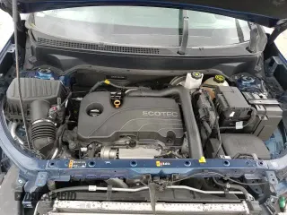 ✅ 2019 Chevrolet Equinox Premier • VIN: 2GNAXNEV7K6243355 • Lot: 69262615. Listed on Copart with 102,220 mi. Free auction sales archive from the USA and detailed vehicle history report at DreamBid. Image 14.