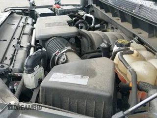 2019 Chevrolet Silverado 1500 High Country z VIN 1GCUYHED9KZ147677, wystawiony jako IAAI lot #42292018 z przebiegiem 58 369 mil mil oraz . Historia ofert i sprzedaży dostępna na DreamBid. Obrazek 20.