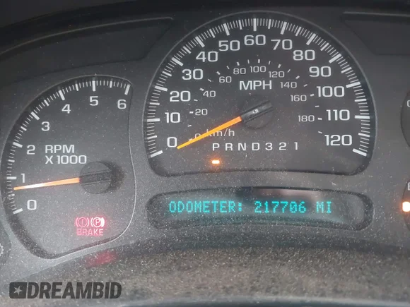 ✅ 2006 Chevrolet Silverado 2500HD LT2 • VIN: 1GCHK23UX6F147648 • Lot: 42567427. Wystawiony na IAAI z przebiegiem 217 706 mil. Bezpłatny archiwum sprzedaży aukcyjnych z USA i szczegółowy raport historii pojazdu na DreamBid. Zdjęcie 7.