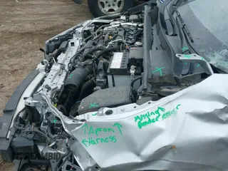 ✅ 2022 Toyota Corolla SE • VIN: JTND4MBE5N3174928 • Lot: 42346587. Wystawiony na IAAI z przebiegiem 44 614 mil. Bezpłatny archiwum sprzedaży aukcyjnych z USA i szczegółowy raport historii pojazdu na DreamBid. Zdjęcie 19.