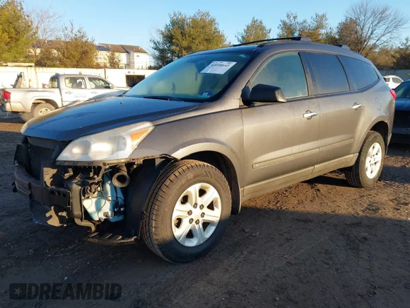✅ 2009 Chevrolet Traverse LS • VIN: 1GNER13D69S141700 • Лот: 44098645. Опубліковано раніше на IAAI з пробігом 182 594 миль. Безкоштовний доступ до архіву аукціонних продажів зі США та докладний звіт про історію автомобіля на DreamBid. Зображення 2.