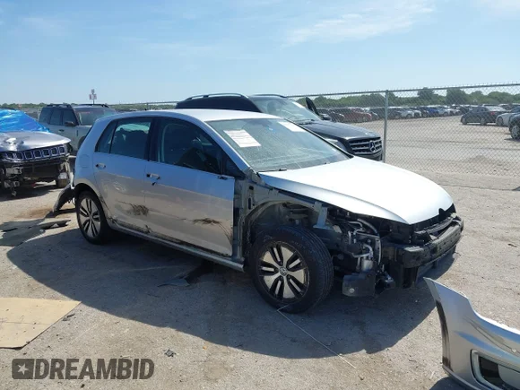 ✅ 2016 Volkswagen Golf SEL Premium • VIN: WVWPP7AU3GW917347 • Lot: 42717991. Wystawiony na IAAI z przebiegiem 80 699 mil. Bezpłatny archiwum sprzedaży aukcyjnych z USA i szczegółowy raport historii pojazdu na DreamBid. Zdjęcie 1.