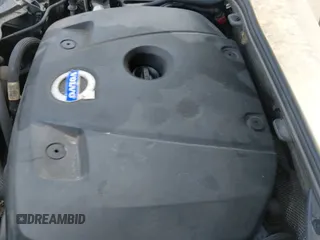 ✅ 2015 Volvo V60 T5 Drive-E Premier • VIN: YV126MEB4F1189404 • Lot: 42961446. Wystawiony na IAAI z przebiegiem 131 265 mil. Bezpłatny archiwum sprzedaży aukcyjnych z USA i szczegółowy raport historii pojazdu na DreamBid. Zdjęcie 19.