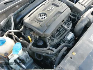 ✅ 2015 Volkswagen Jetta SE • VIN: 3VWD17AJ7FM285278 • Lot: 43582358. Wystawiony na IAAI z przebiegiem 148 645 mil. Bezpłatny archiwum sprzedaży aukcyjnych z USA i szczegółowy raport historii pojazdu na DreamBid. Zdjęcie 16.