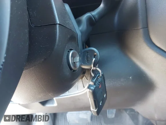 ✅ 2020 Chevrolet Silverado 1500 LT • VIN: 1GCPWCED8LZ209237 • Лот: 44241408. Опубліковано раніше на IAAI з пробігом 130 889 миль. Безкоштовний доступ до архіву аукціонних продажів зі США та докладний звіт про історію автомобіля на DreamBid. Зображення 11.