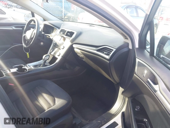 ✅ 2015 Ford Fusion SE • VIN: 3FA6P0H72FR221105 • Lot: 43762307. Wystawiony na IAAI z przebiegiem 98 109 mil. Bezpłatny archiwum sprzedaży aukcyjnych z USA i szczegółowy raport historii pojazdu na DreamBid. Zdjęcie 5.