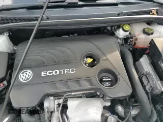 ✅ 2019 Buick Cascada Premium • VIN: W04WH3N54KG351121 • Лот: 70889195. Опубликован ранее на Copart с пробегом 78 605 миль. Бесплатный доступ к архиву аукционных продаж из США и подробный отчёт об истории автомобиля на DreamBid. Изображение 15.