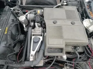 1984 Chevrolet Corvette with VIN 1G1AY0784E5137972, listed as a Copart auction lot 86317974 with 121,919 mi miles and Clean title. Bid and sale history available at DreamBid. Image 13.