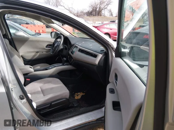 ✅ 2016 Honda HR-V EX • VIN: 3CZRU6H56GM732343 • Lot: 44594984. Wystawiony na IAAI z przebiegiem 116 516 mil. Bezpłatny archiwum sprzedaży aukcyjnych z USA i szczegółowy raport historii pojazdu na DreamBid. Zdjęcie 5.