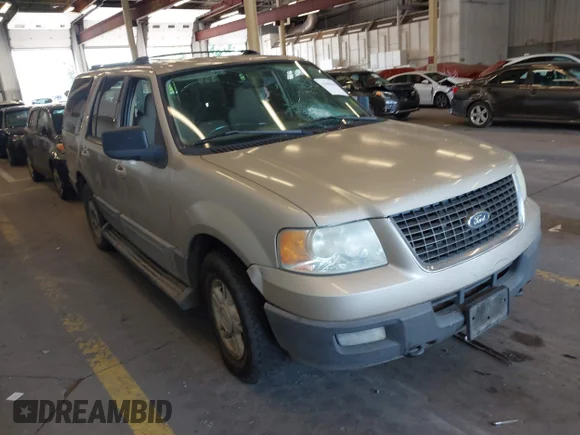 ✅ 2004 Ford Expedition XLT • VIN: 1FMPU16W04LB62876 • Лот: 42500290. Опубликован ранее на IAAI с пробегом Не указан. Бесплатный доступ к архиву аукционных продаж из США и подробный отчёт об истории автомобиля на DreamBid. Изображение 1.