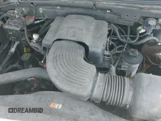 ✅ 2003 Ford F-150 XL • VIN: 1FTRX08W03KC28567 • Lot: 42712321. Listed on IAAI with 116,979 mi. Free auction sales archive from the USA and detailed vehicle history report at DreamBid. Image 13.