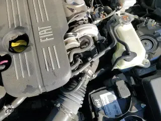 ✅ 2020 FIAT 124 Spider Abarth • VIN: JC1NFAEKXL0145746 • Лот: 42620995. Опубликован ранее на Copart с пробегом 44 699 миль. Бесплатный доступ к архиву аукционных продаж из США и подробный отчёт об истории автомобиля на DreamBid. Изображение 13.