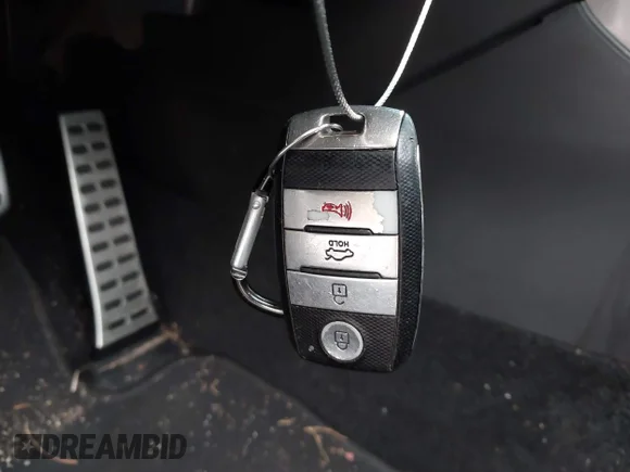 ✅ 2015 Kia Optima SX Turbo • VIN: 5XXGR4A62FG400440 • Лот: 44400478. Опубліковано раніше на IAAI з пробігом 173 956 миль. Безкоштовний доступ до архіву аукціонних продажів зі США та докладний звіт про історію автомобіля на DreamBid. Зображення 11.