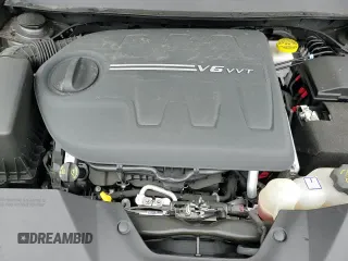 ✅ 2021 Jeep Cherokee Latitude Lux • VIN: 1C4PJMMX8MD237893 • Lot: 86212065. Wystawiony na Copart z przebiegiem 5 584 mil. Bezpłatny archiwum sprzedaży aukcyjnych z USA i szczegółowy raport historii pojazdu na DreamBid. Zdjęcie 16.