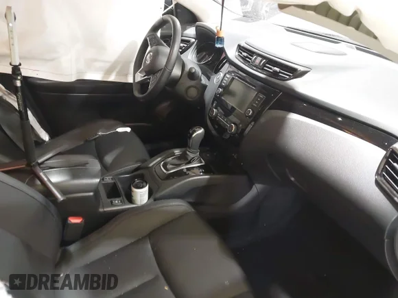 ✅ 2022 Nissan Rogue SL • VIN: JN1BJ1CW5NW498943 • Lot: 44039234. Wystawiony na IAAI z przebiegiem 30 537 mil. Bezpłatny archiwum sprzedaży aukcyjnych z USA i szczegółowy raport historii pojazdu na DreamBid. Zdjęcie 5.