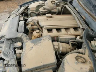 ✅ 2005 BMW 3 Series 325i • VIN: WBAET37425NJ84940 • Lot: 42569582. Listed on IAAI with 194,384 mi. Free auction sales archive from the USA and detailed vehicle history report at DreamBid. Image 13.