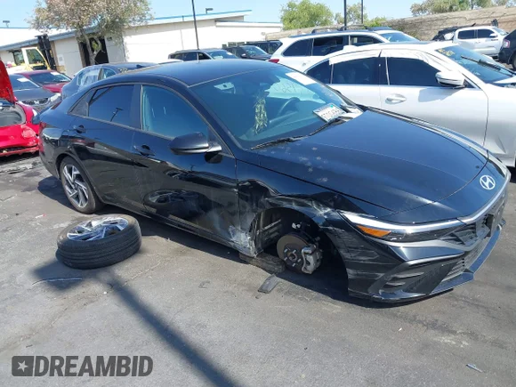 ✅ 2025 Hyundai Elantra SEL Sport • VIN: KMHLM4DGXSU982305 • Lot: 44995607. Wystawiony na IAAI z przebiegiem 24 675 mil. Bezpłatny archiwum sprzedaży aukcyjnych z USA i szczegółowy raport historii pojazdu na DreamBid. Zdjęcie 6.