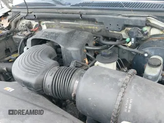 ✅ 2002 Ford F-150 • VIN: 2FTRF08L72CA57411 • Lot: 42569215. Wystawiony na IAAI z przebiegiem 95 881 mil. Bezpłatny archiwum sprzedaży aukcyjnych z USA i szczegółowy raport historii pojazdu na DreamBid. Zdjęcie 13.