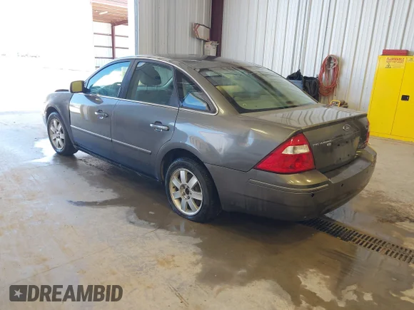 ✅ 2005 Ford Five Hundred SEL • VIN: 1FAFP27115G117588 • Lot: 45090677. Wystawiony na IAAI z przebiegiem 210 008 mil. Bezpłatny archiwum sprzedaży aukcyjnych z USA i szczegółowy raport historii pojazdu na DreamBid. Zdjęcie 3.