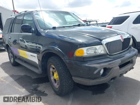 ✅ 1999 Lincoln Navigator • VIN: 5LMPU28A8XLJ36745 • Lot: 42090442. Listed on IAAI with Not provided. Free auction sales archive from the USA and detailed vehicle history report at DreamBid. Image 1.