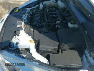 ✅ 2018 Ford Focus SE • VIN: 1FADP3F28JL317019 • Lot: 42419395. Wystawiony na IAAI z przebiegiem 113 622 mil. Bezpłatny archiwum sprzedaży aukcyjnych z USA i szczegółowy raport historii pojazdu na DreamBid. Zdjęcie 19.